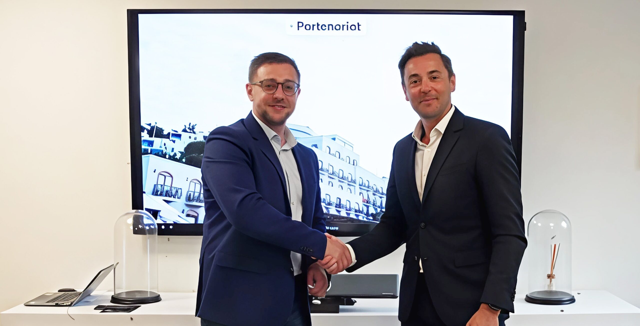 Signature du partenariat entre Steamo u0026 Ewattch